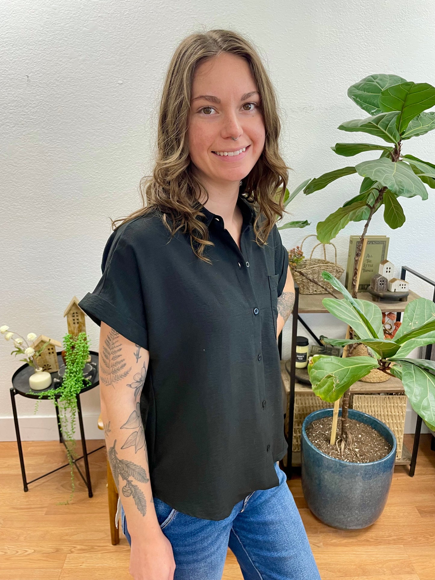 Black Short Sleeve Blouse