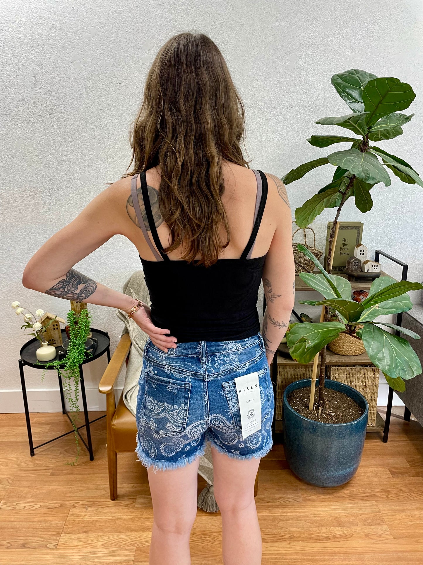 Risen Paisley Print Shorts