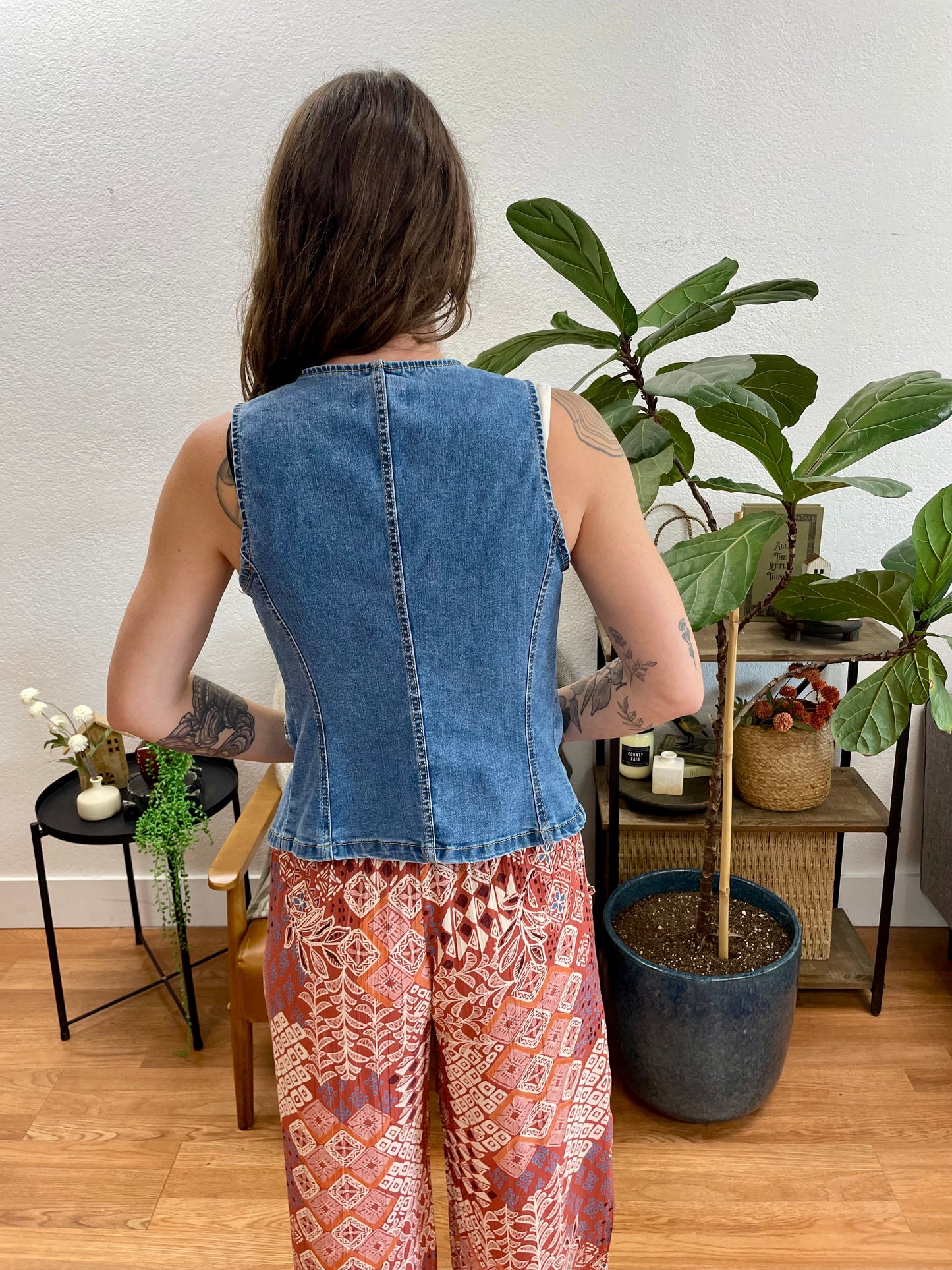 Crew Neck Light Denim Vest
