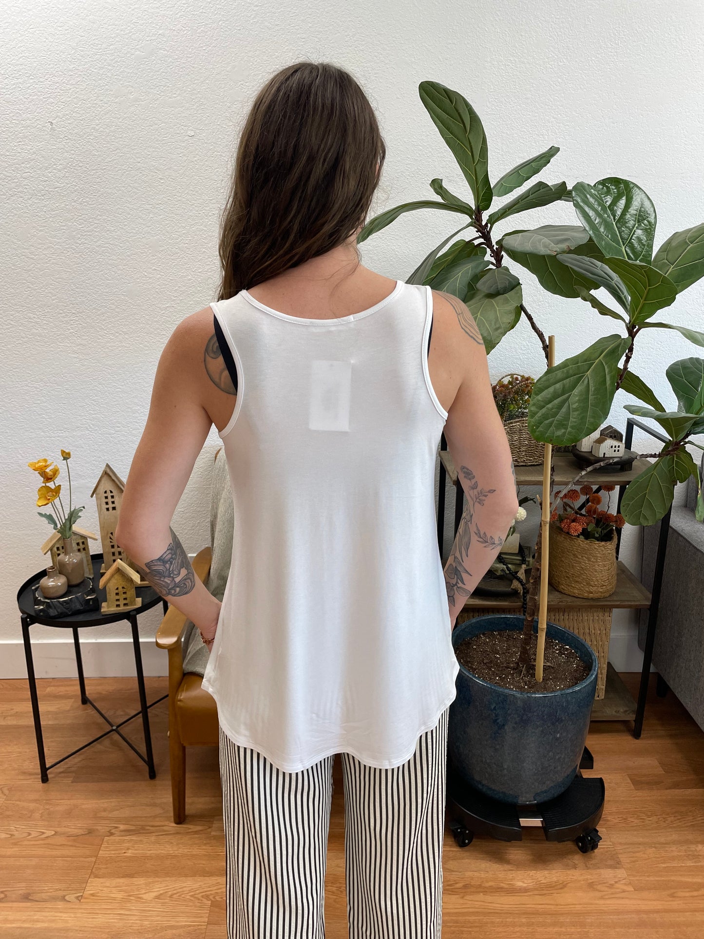 White Sleeveless Scoop Neck Top
