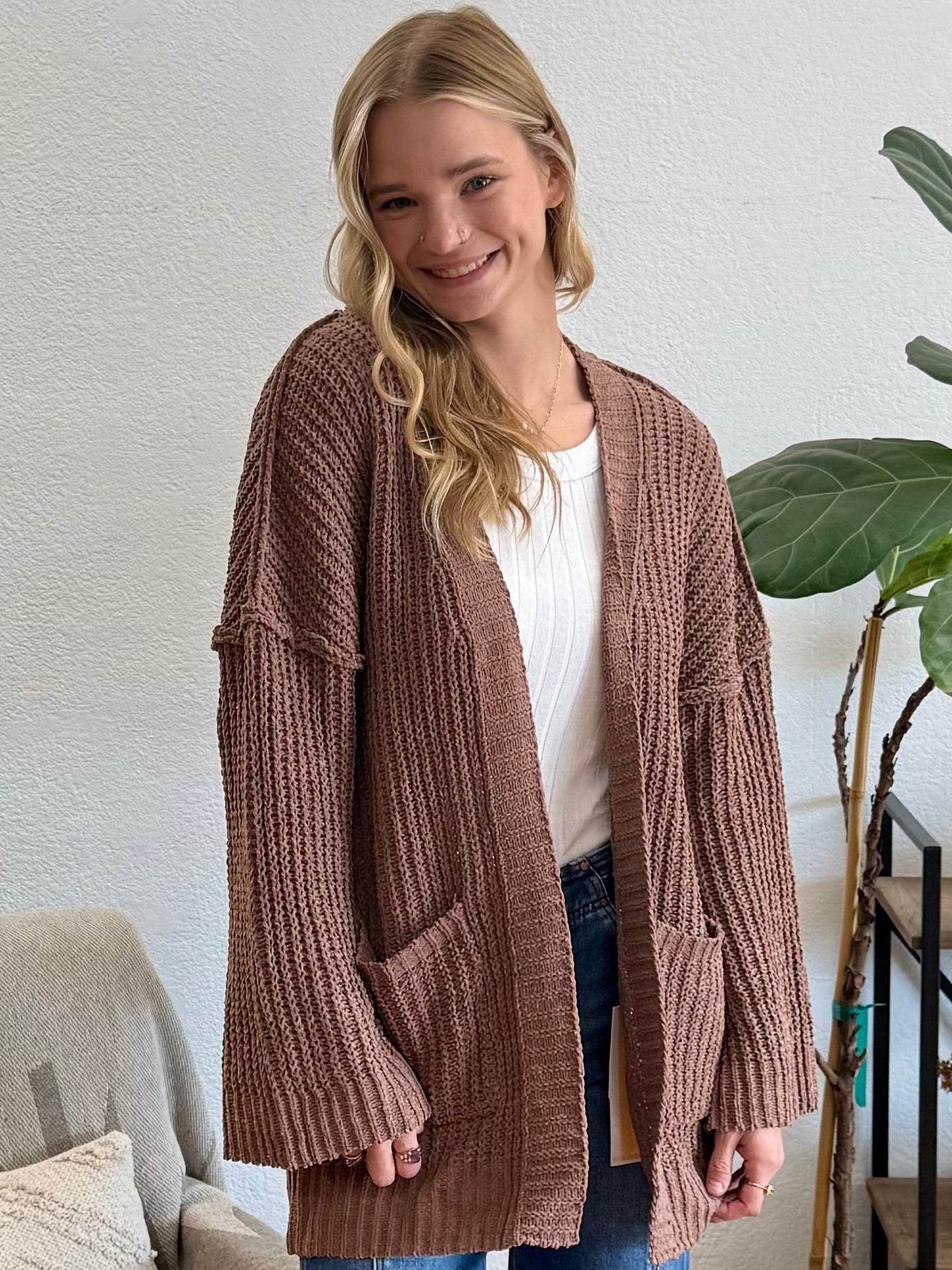 Cocoa Chunky Front Pocket Cardigan