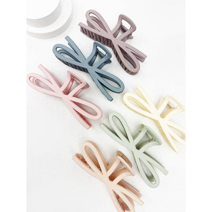 Soft Tone Jumbo Knotted Bow Hair Clip Claw