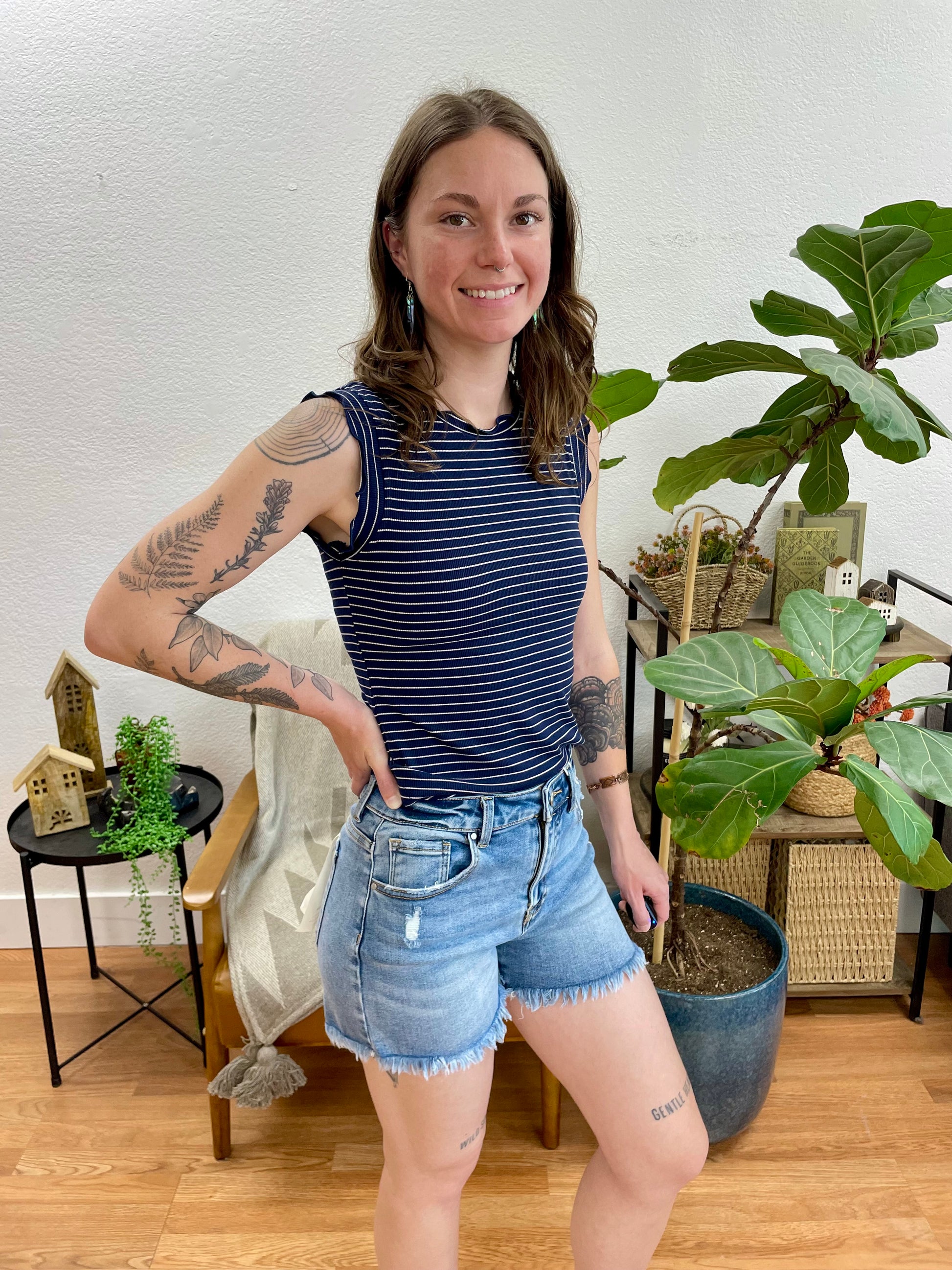 RISEN Medium High Rise Shorts - Terra Cottage