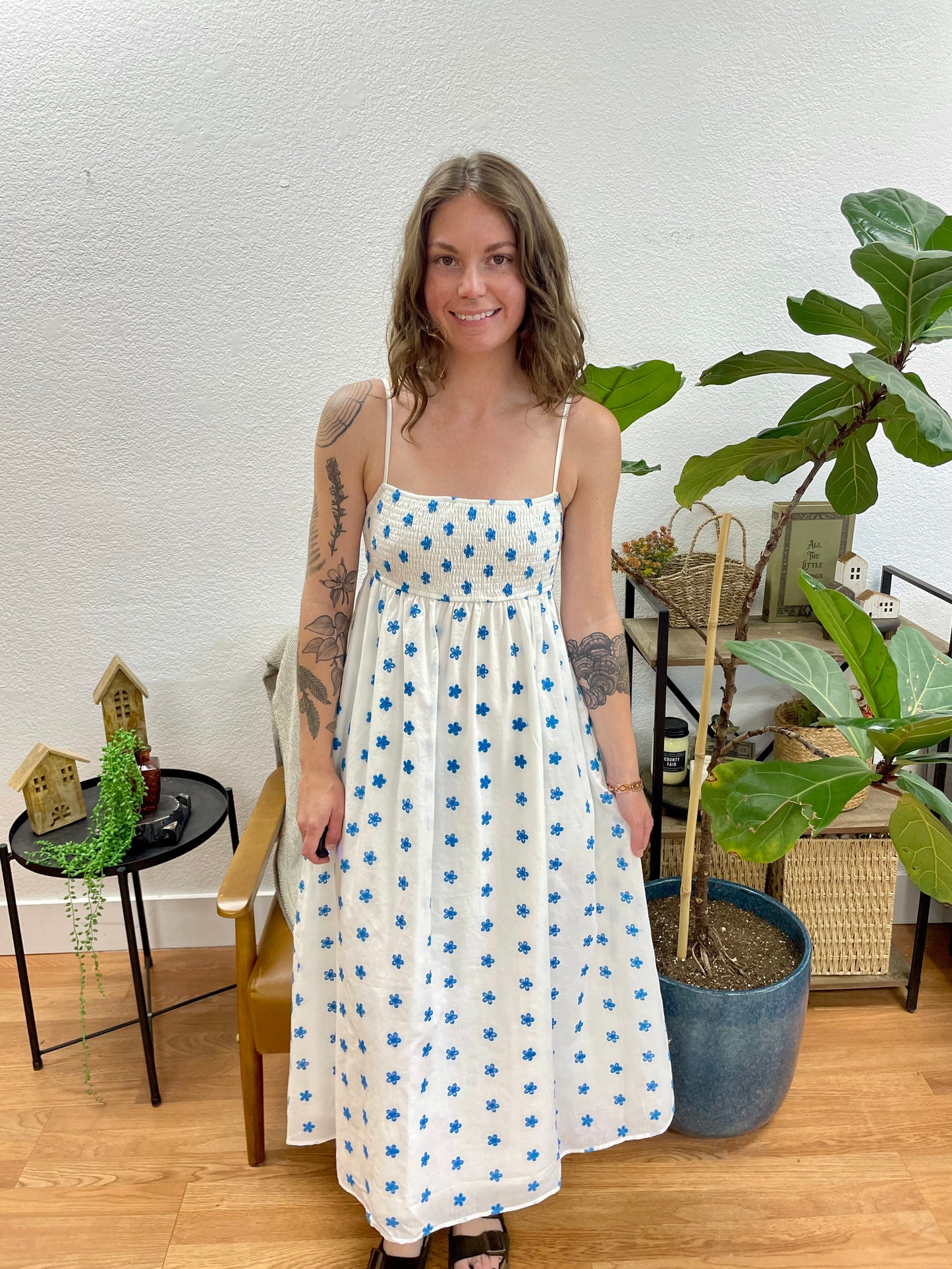 Sleeveless Floral Midi Dress