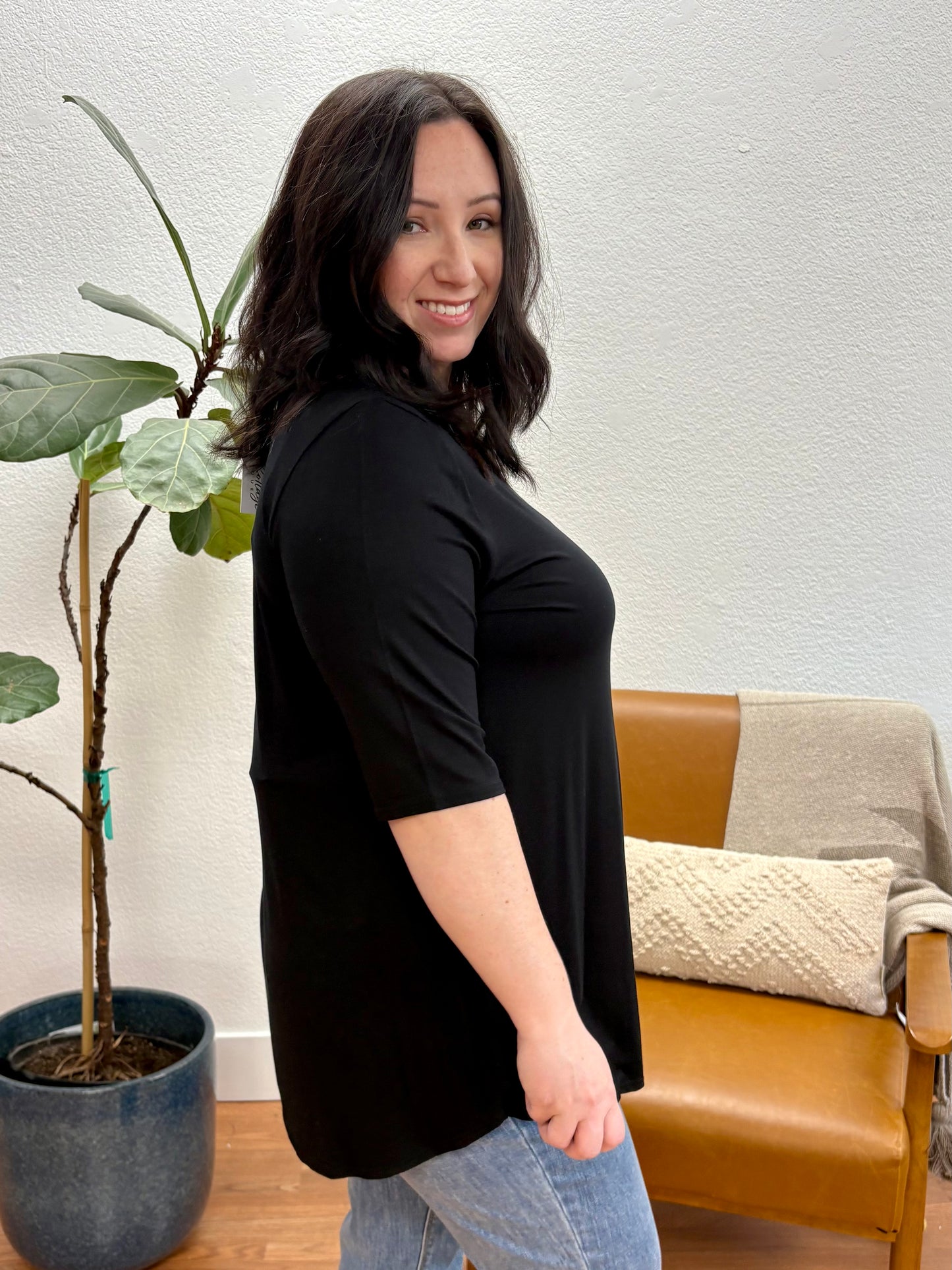 Black Basic Soft Tee
