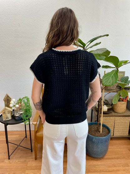 Black Contrast Trim Short Sleeve Sweater