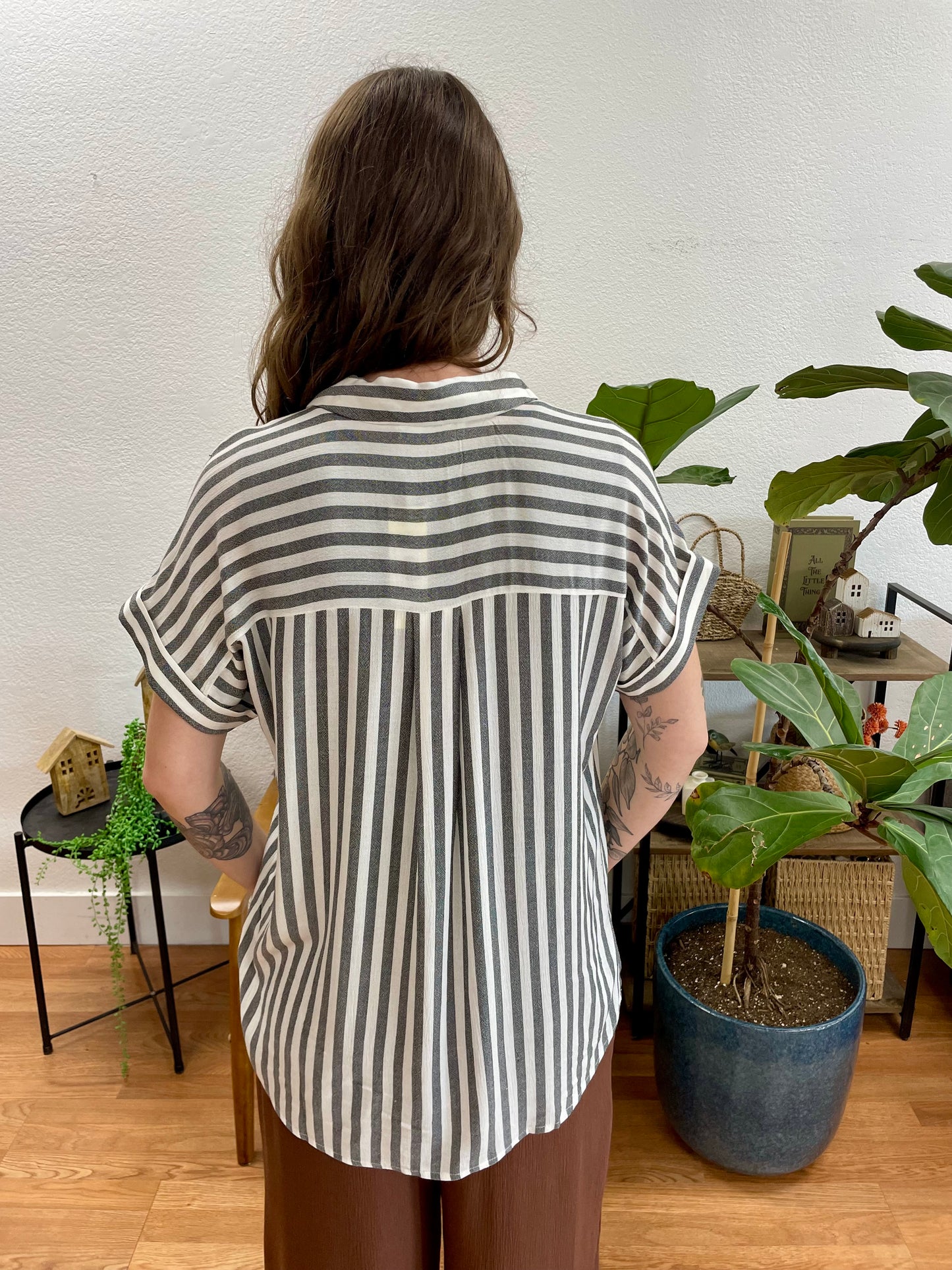 Black Striped Short Sleeve Shirt