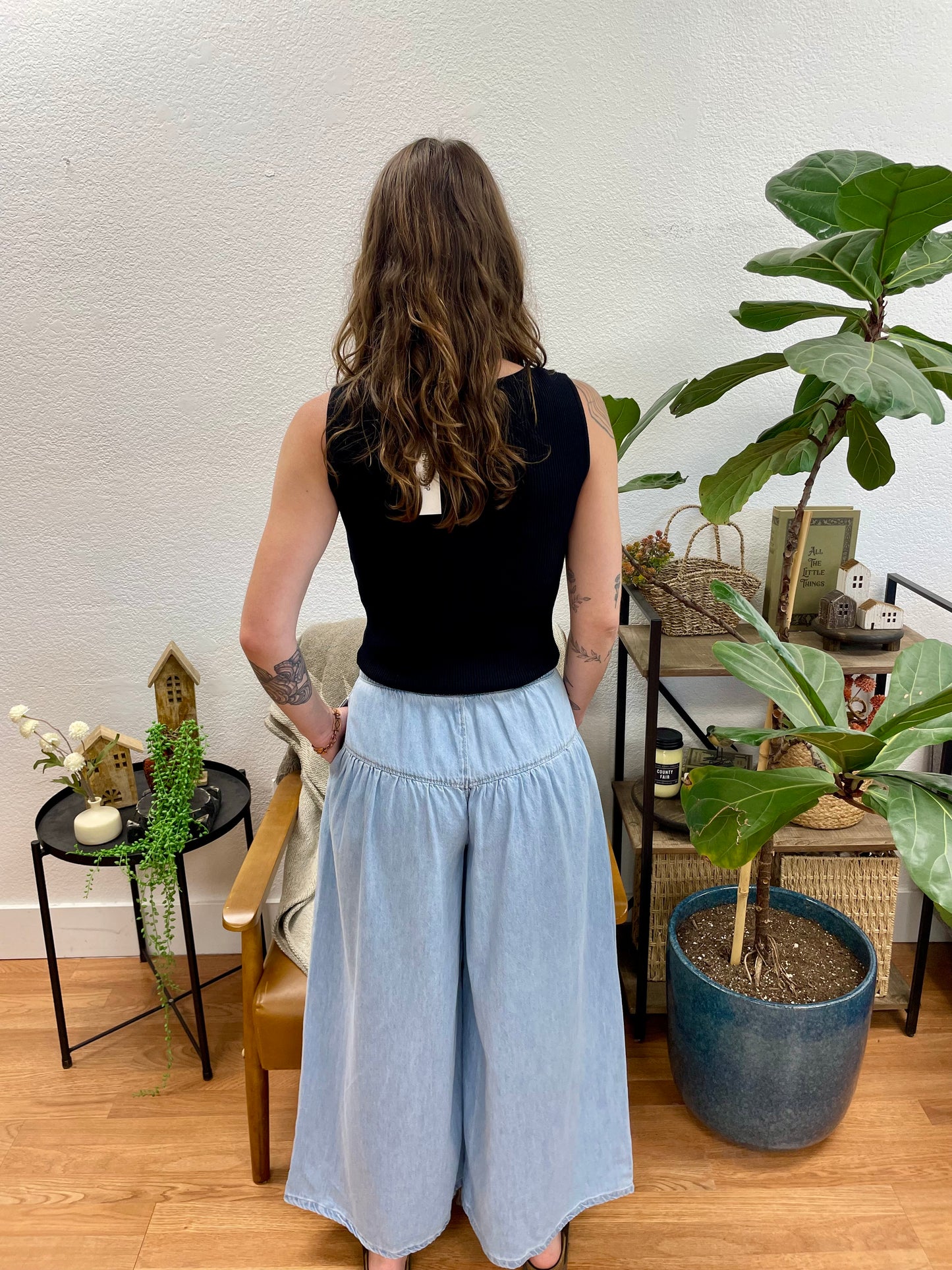Risen Slouchy Lightweight Crop Pants