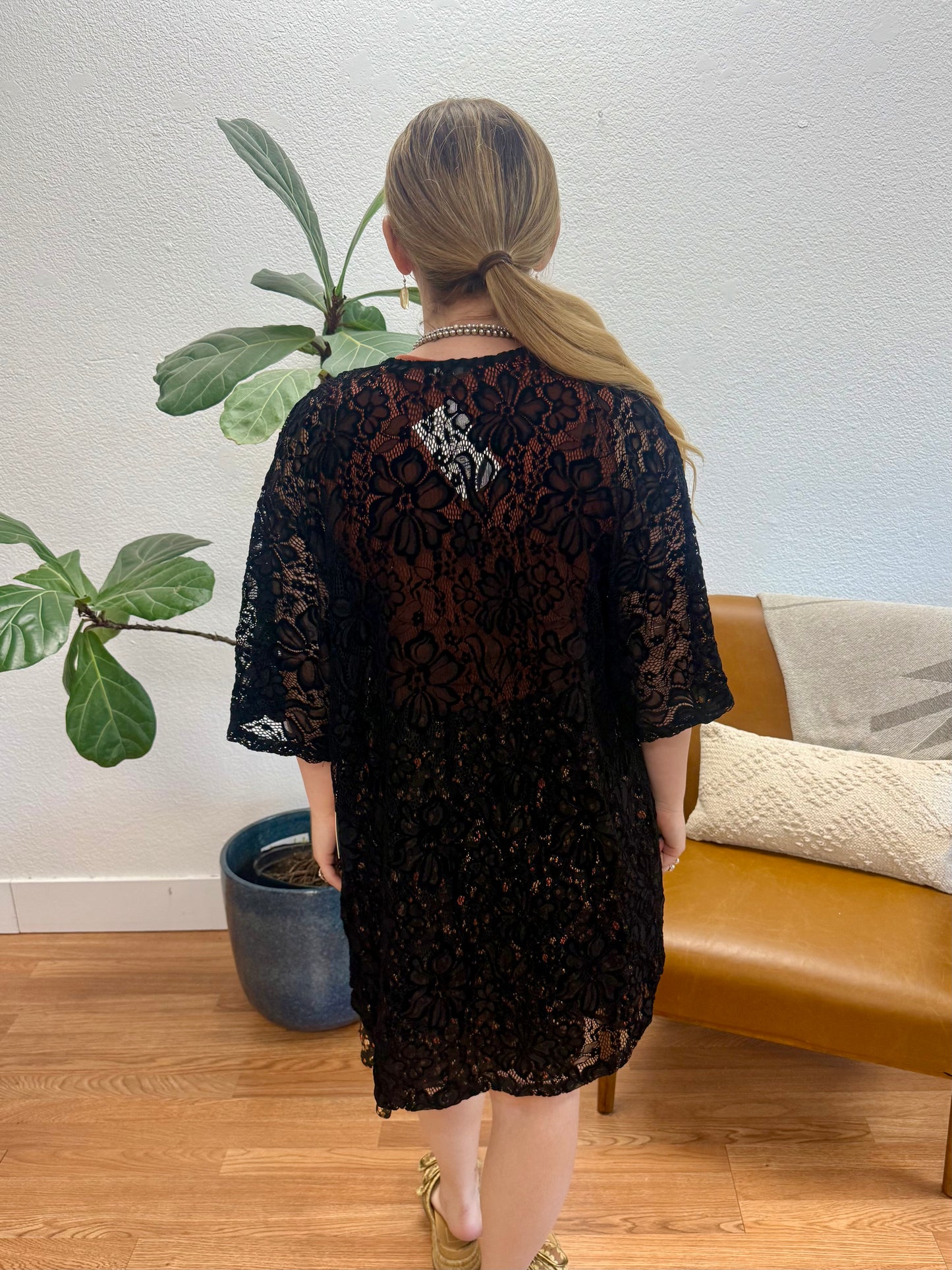 Black Floral Lace Kimono