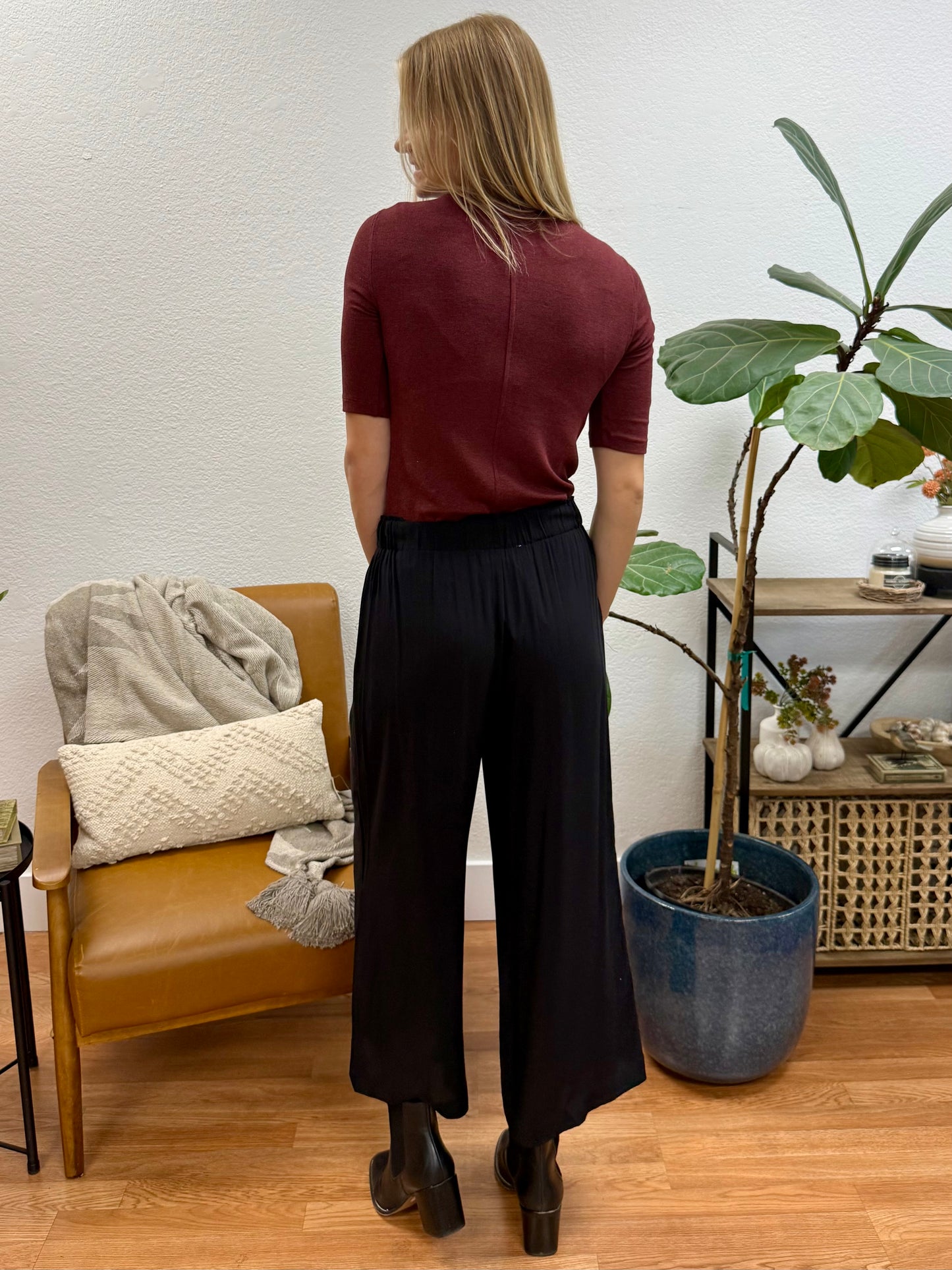 Black High Waist Woven Pants