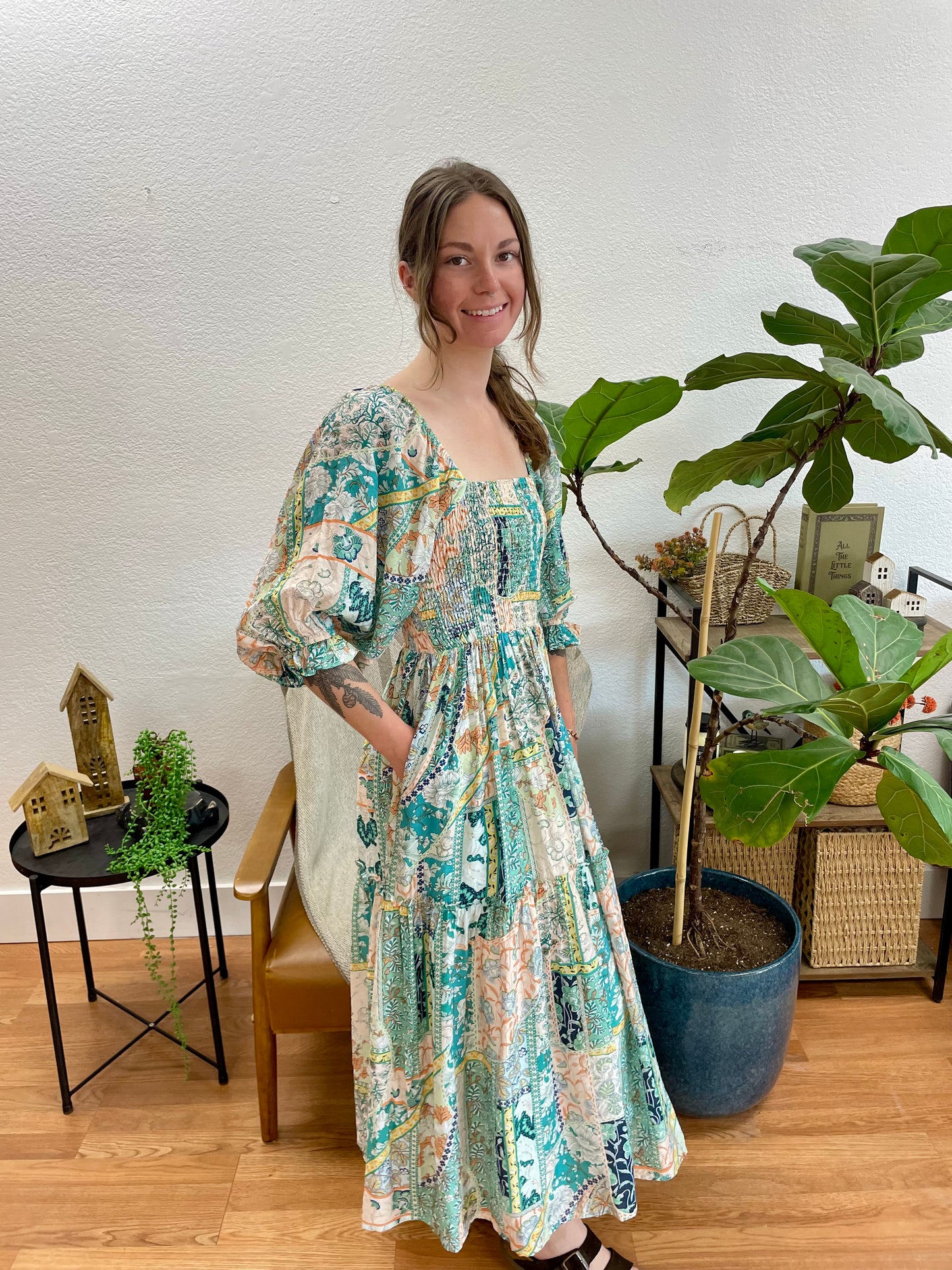 Mint Patterned Square Neck Midi Dress