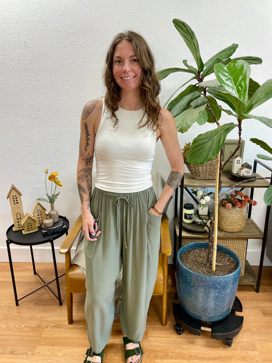 Olive Solid Barrel Pants