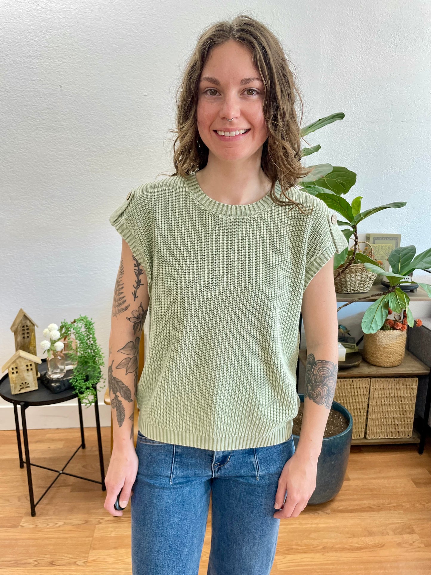 Light Green Acid Wash Tab Sleeve Knit Top
