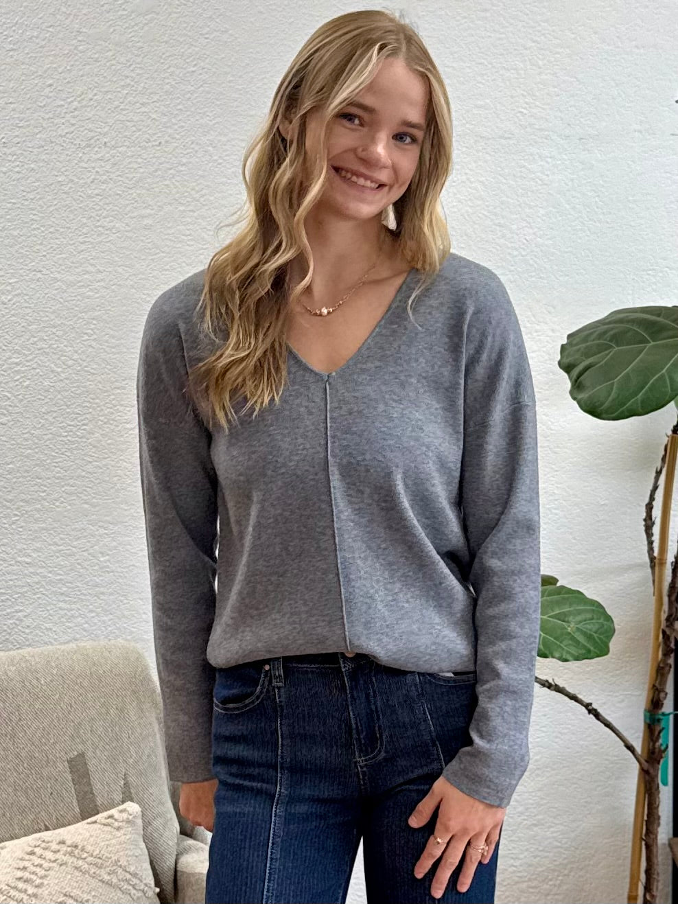 Grey Solid Front Seam Knit Sweater