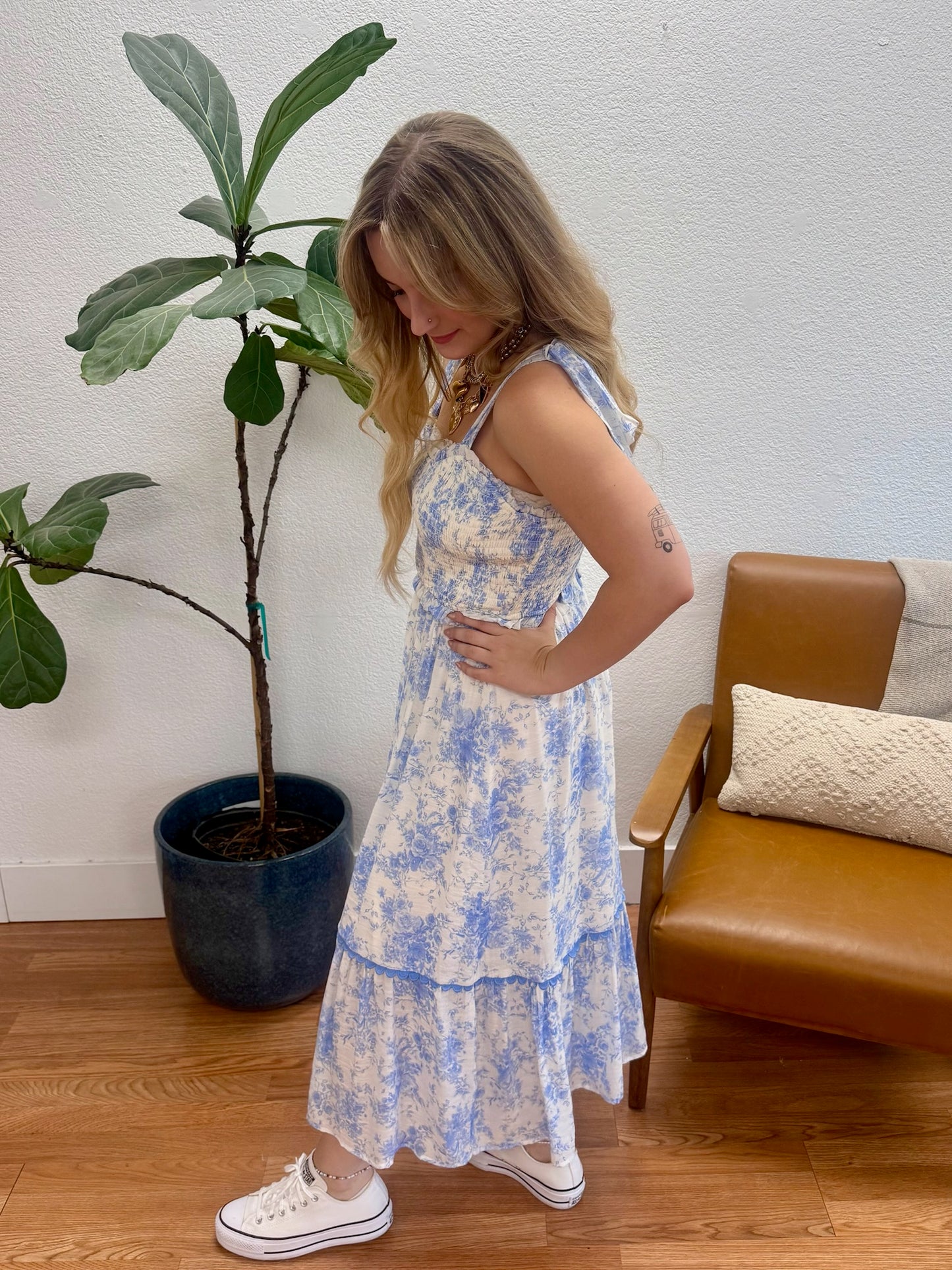 Blue Floral Sweetheart Midi Dress