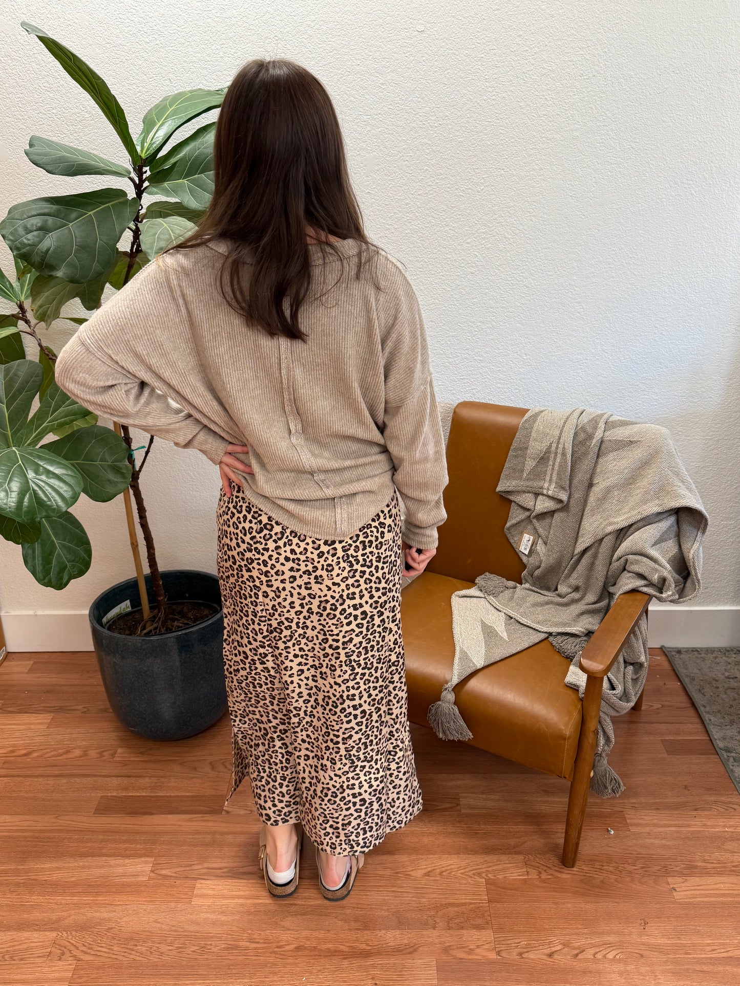 Beige Leopard Side Slit Skirt