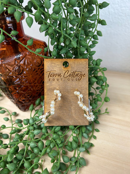 Pearl Twisted Metallic Hoop Earrings