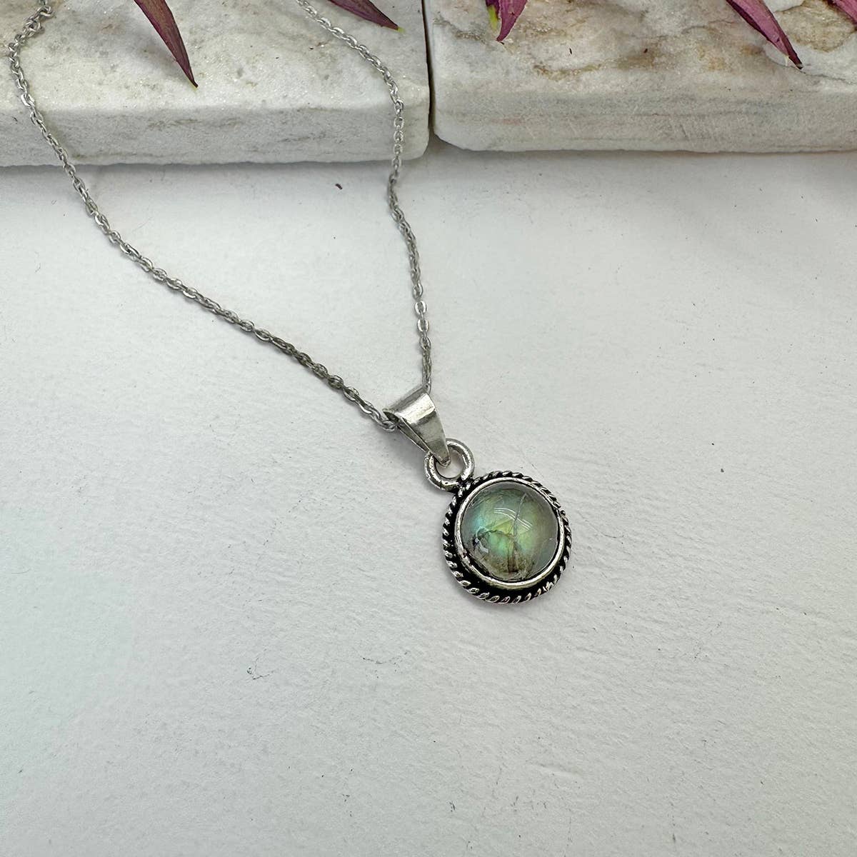 Handcrafted Semiprecious Necklace - Labradorite