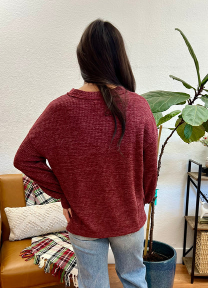 Burgundy Ribbed Pocket Pullover