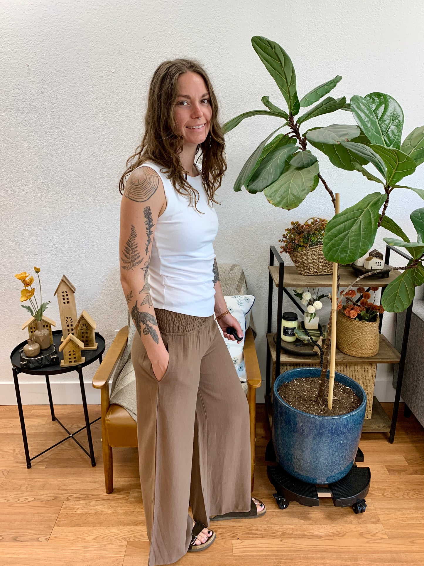 Brown Smocked Waist Pants With Pockets