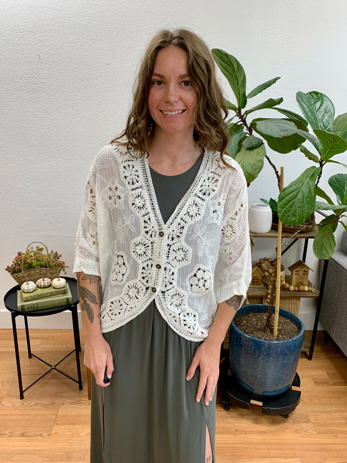 V-Neck Crochet Woven Roomy Fit Cardigan Top