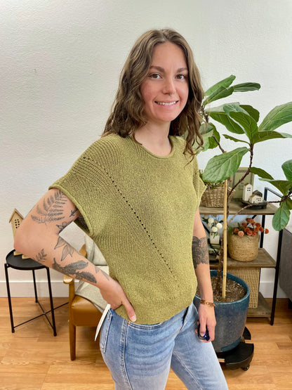 Olive V Stitch Short Sleeve Sweater