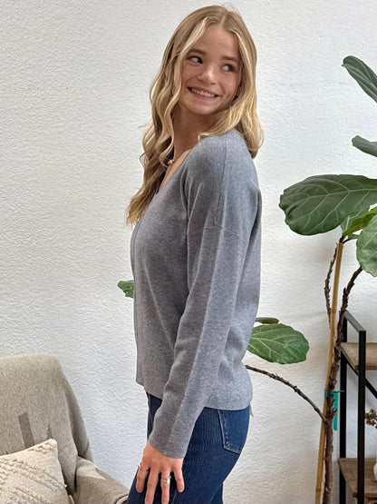 Grey Solid Front Seam Knit Sweater