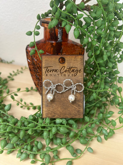 Twisted Ribbon Bow & Pearl Charm Stud Earrings