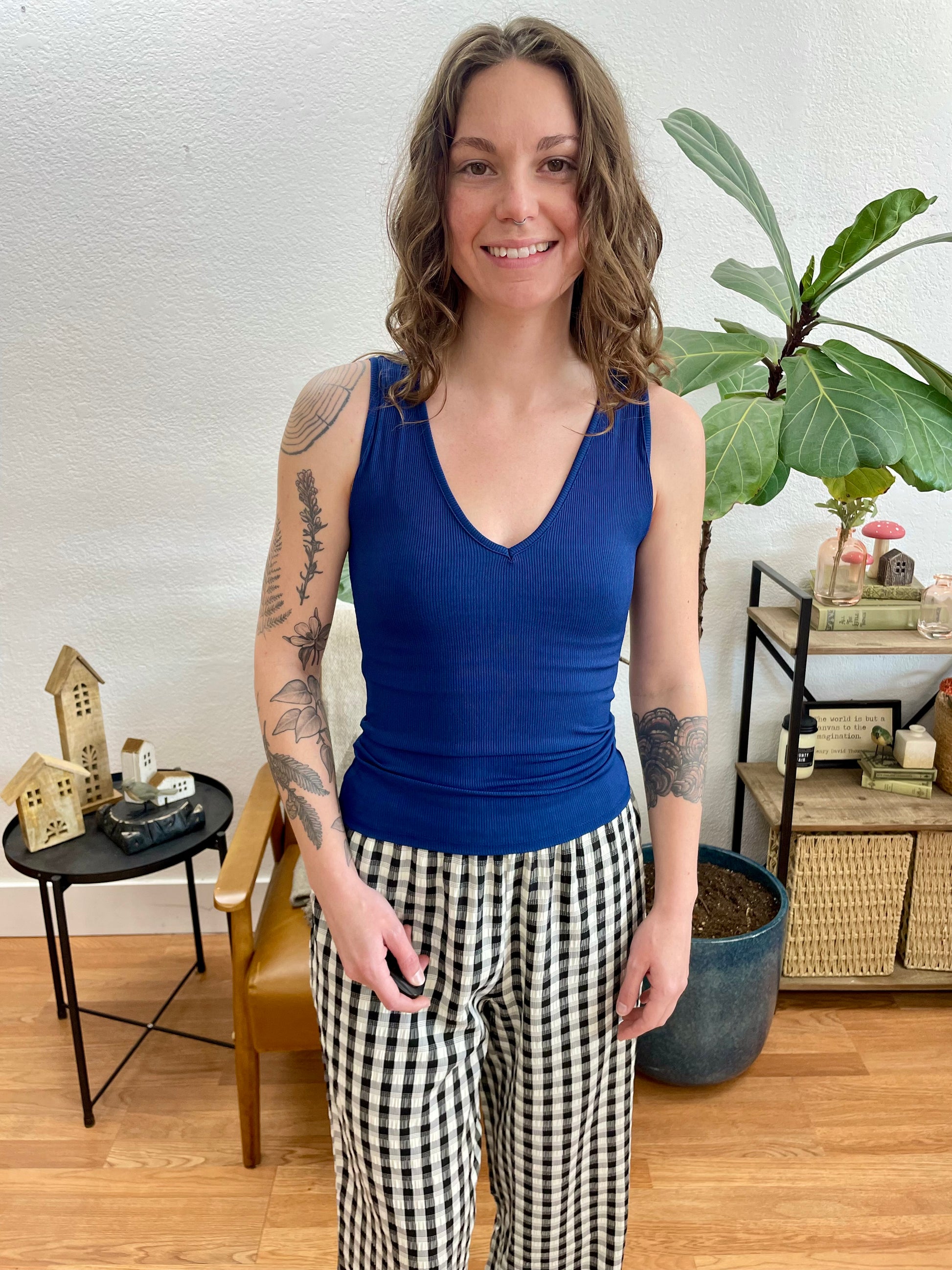 Navy Ribbed V-Neck Sleeveless Top - Terra Cottage