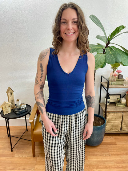 Navy Ribbed V-Neck Sleeveless Top - Terra Cottage