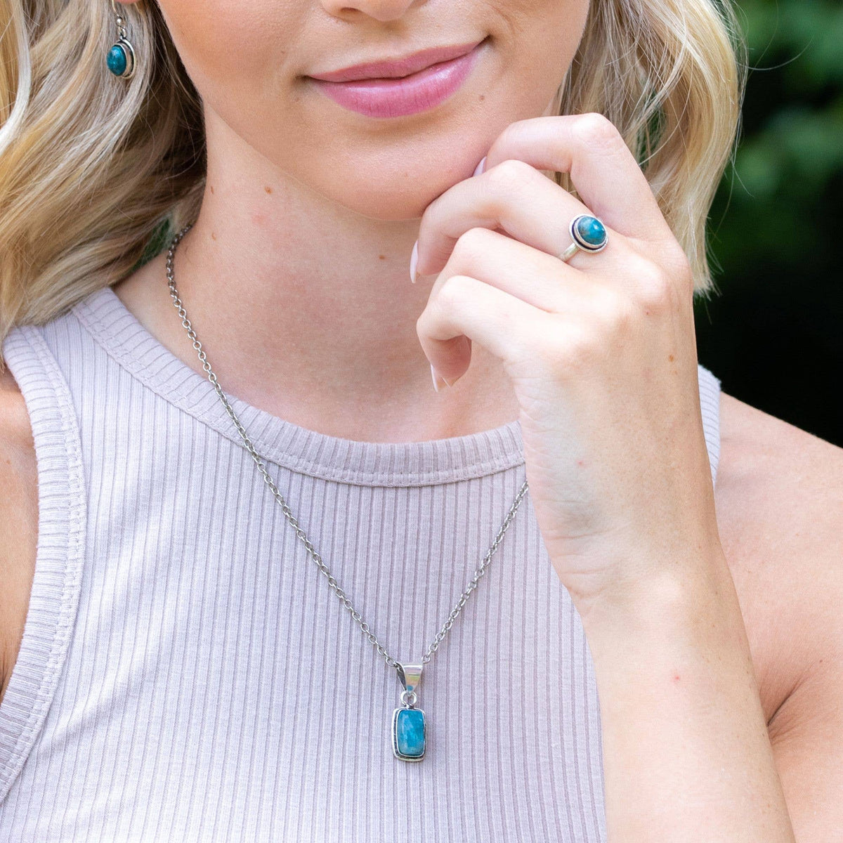 Handcrafted Semiprecious Necklace - Apatite