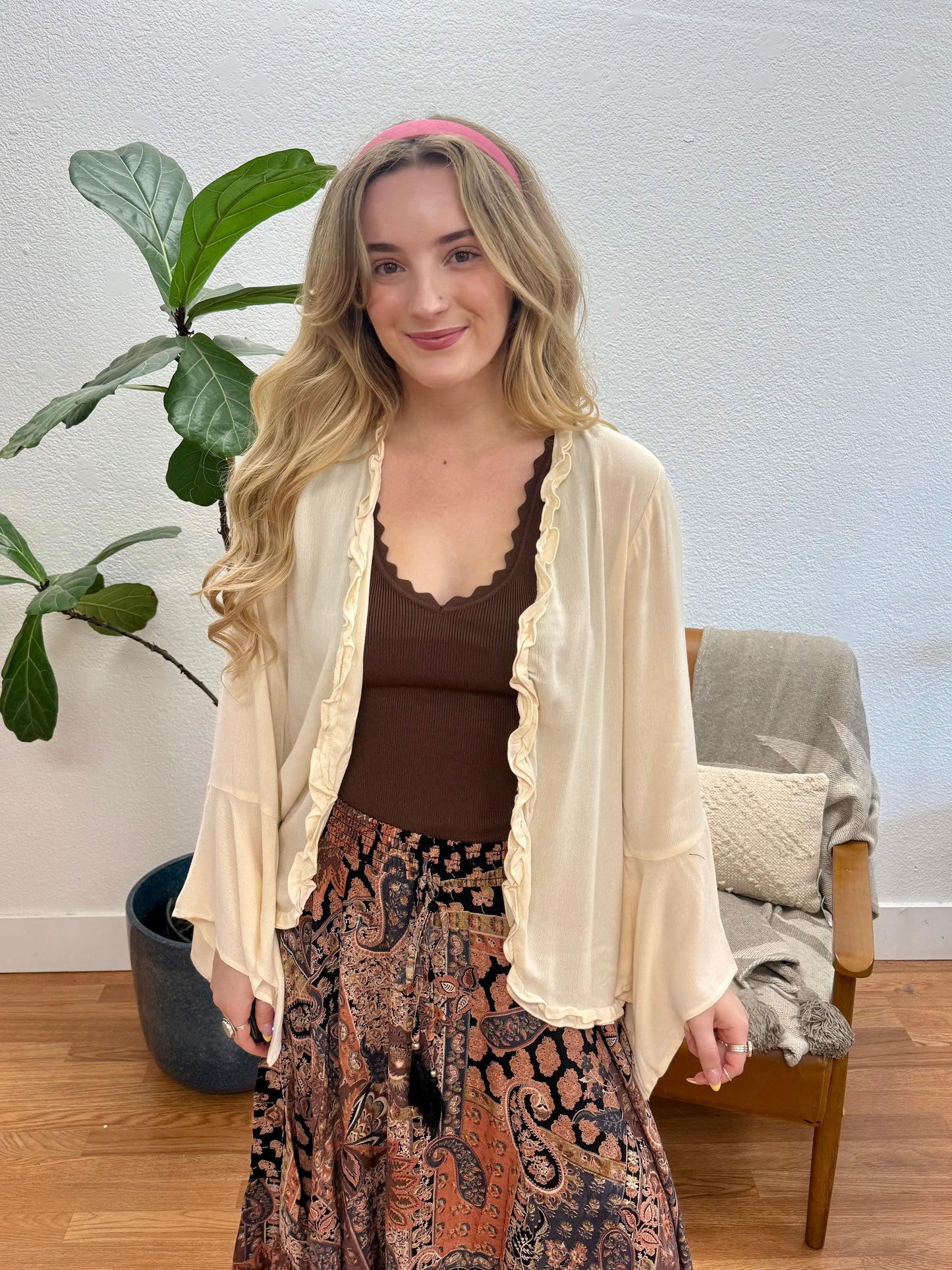 Cream Ruffled Flowy Kimono