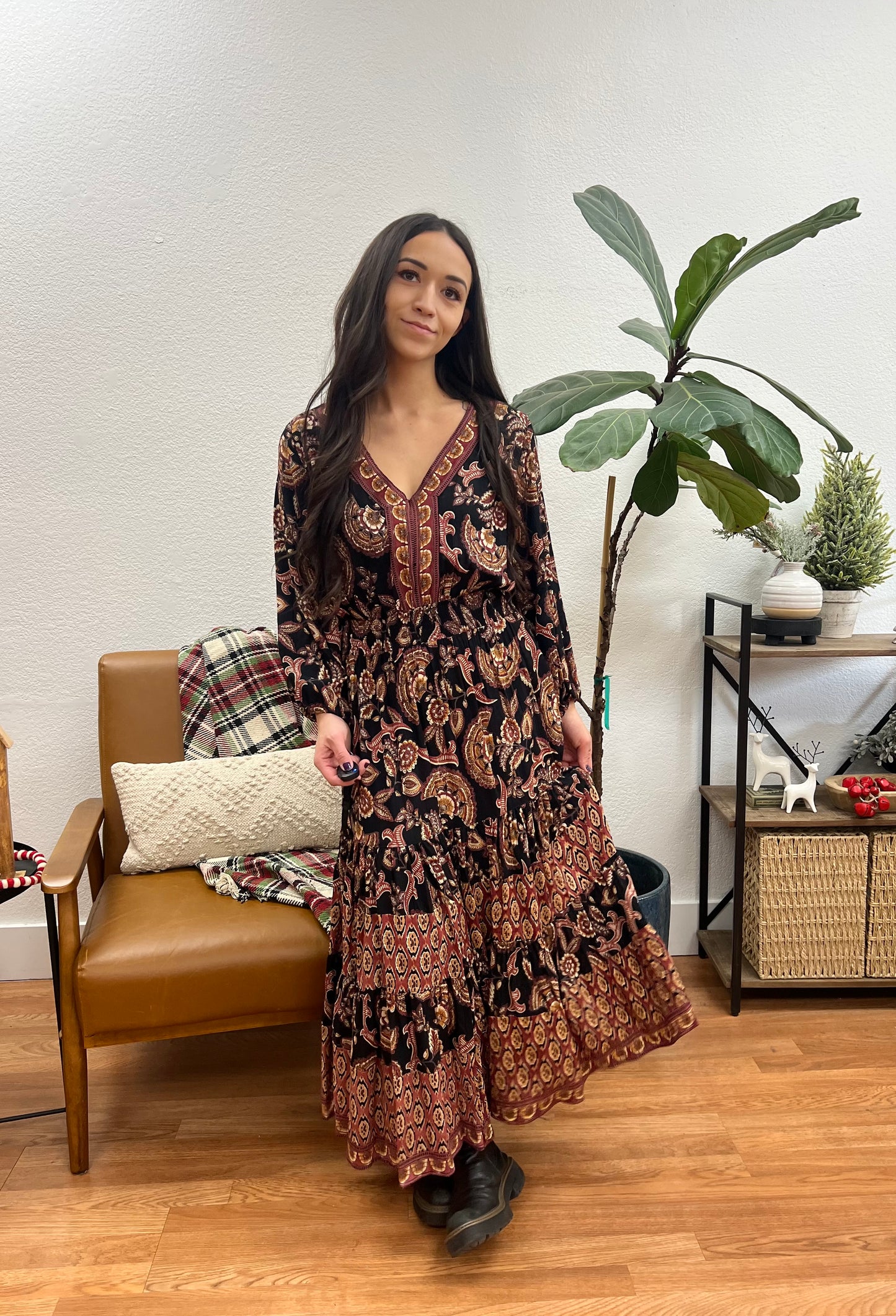 Black Print V-Neck Maxi Dress