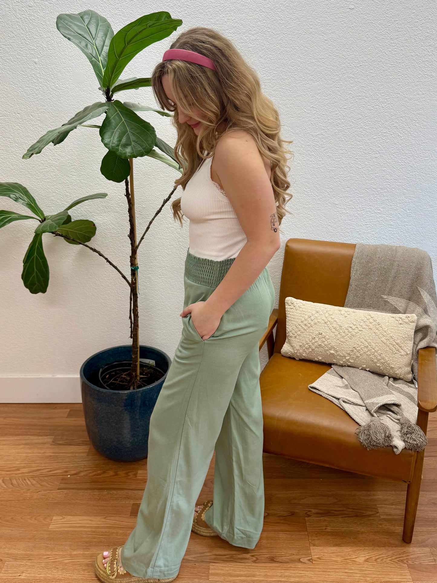 Mint Shirred Linen Pants