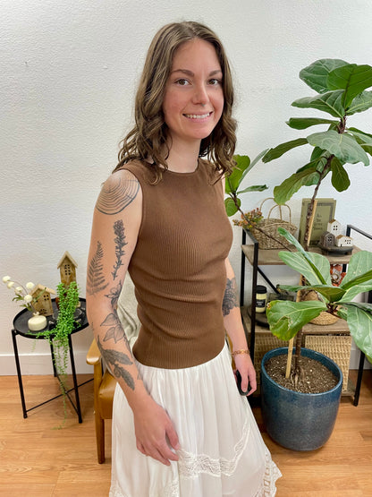 Brown Boatneck Sleeveless Knit Top