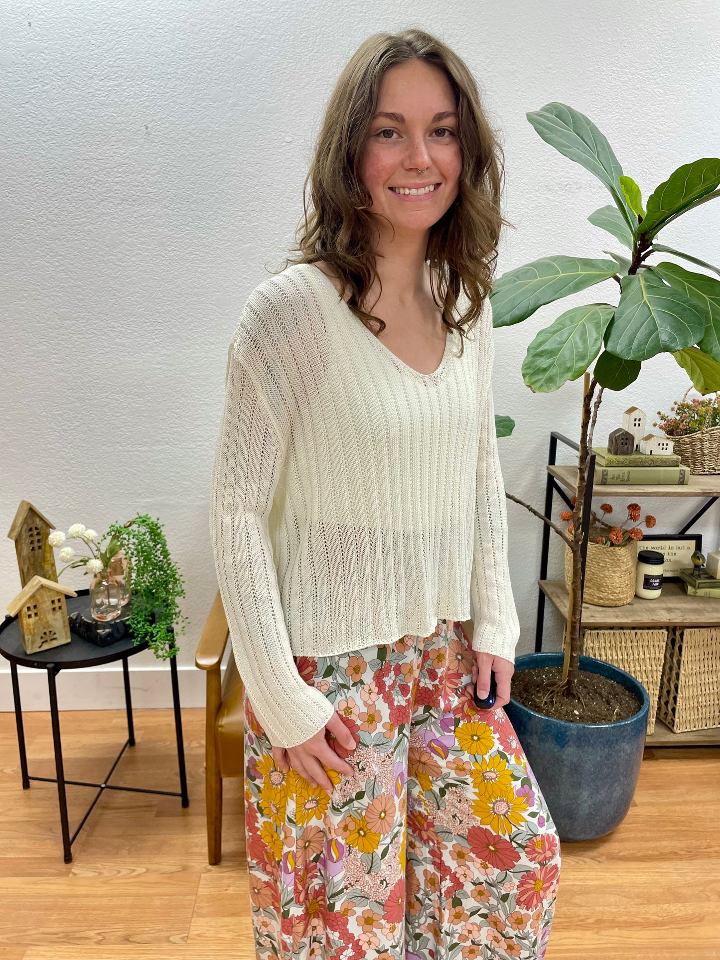 Ivory V Neck Knit Top - Terra Cottage