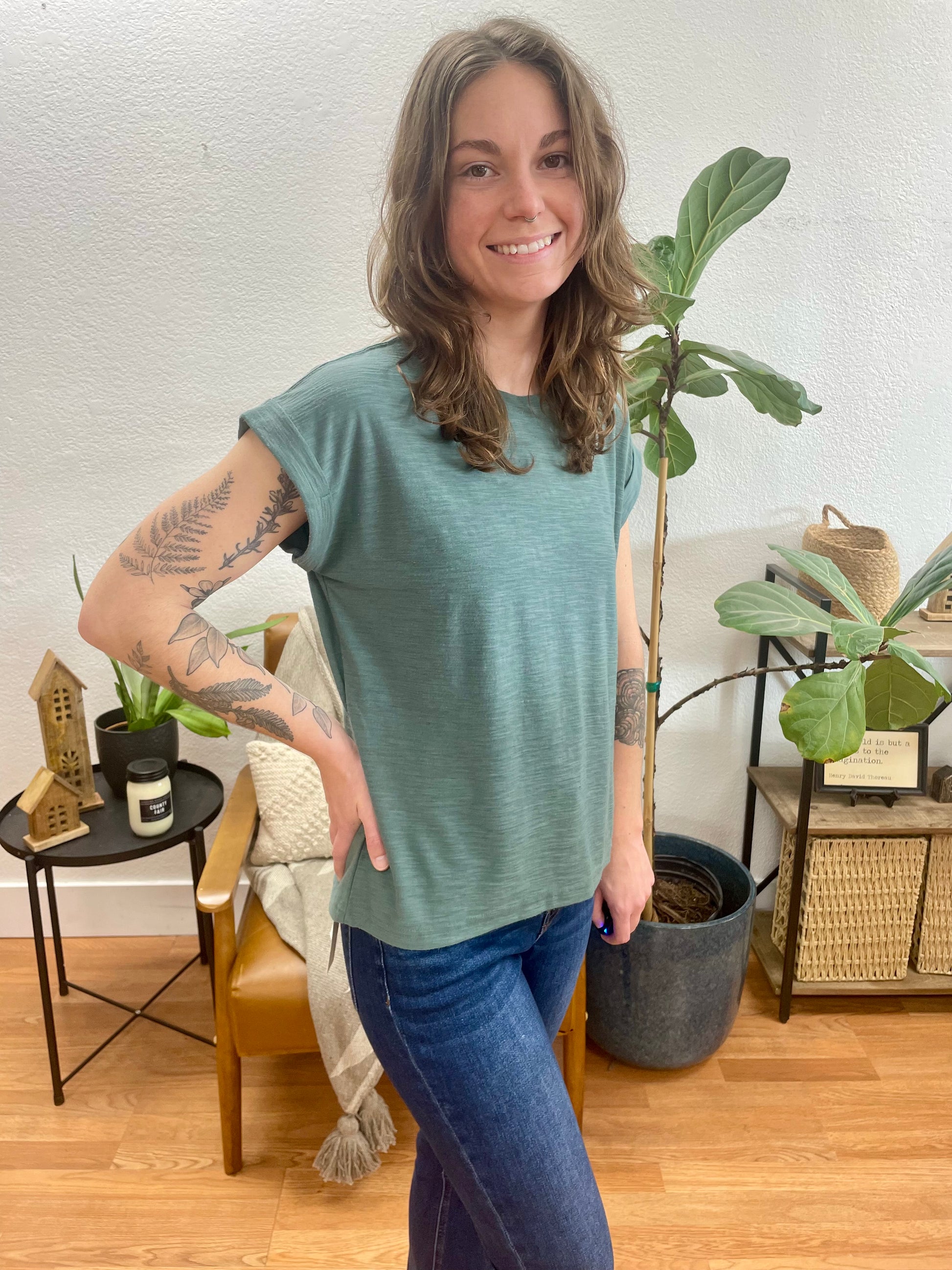 Jade Rolled Sleeve Slub Tee - Terra Cottage