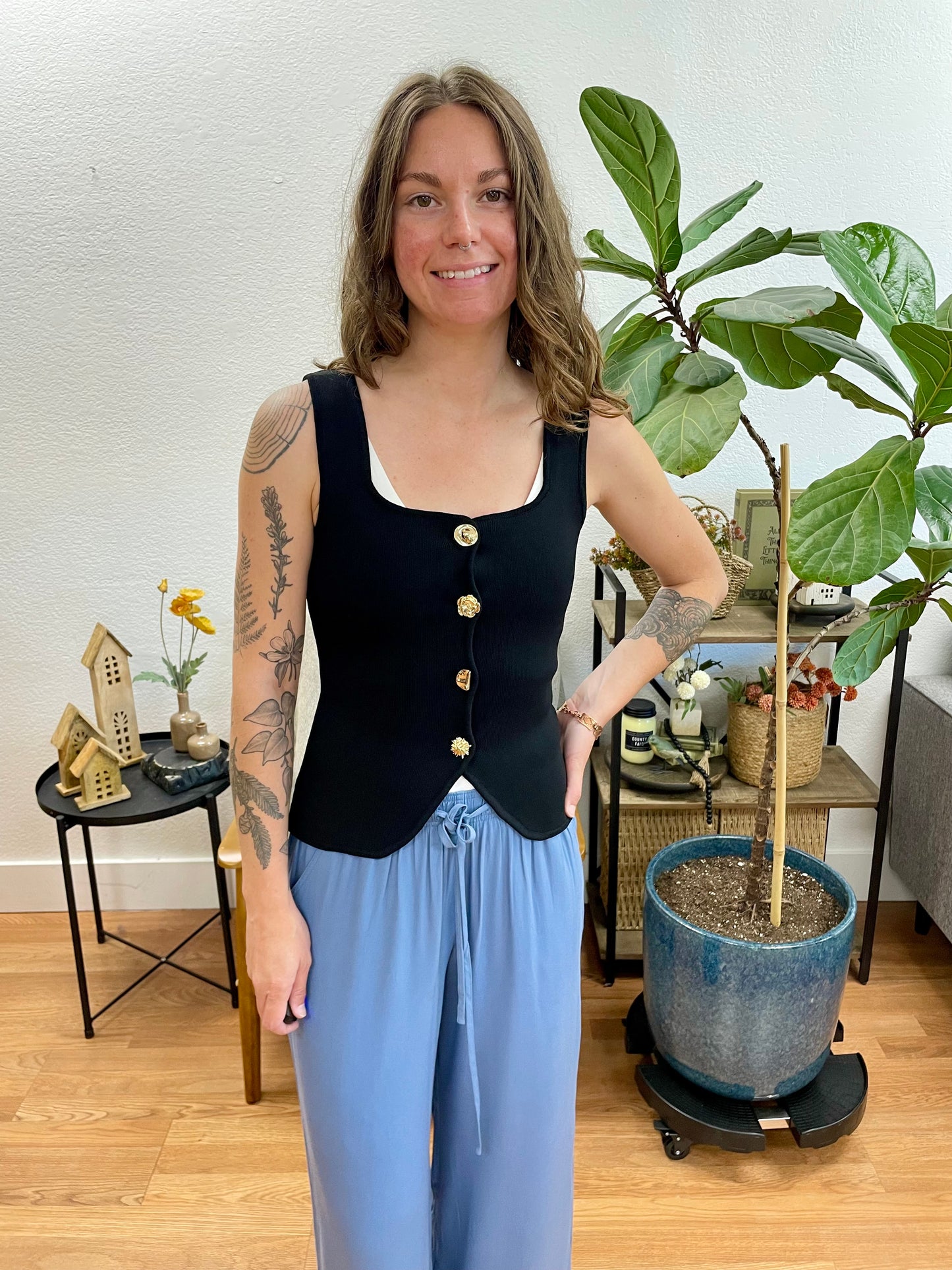 Black Sleeveless Button Front Top