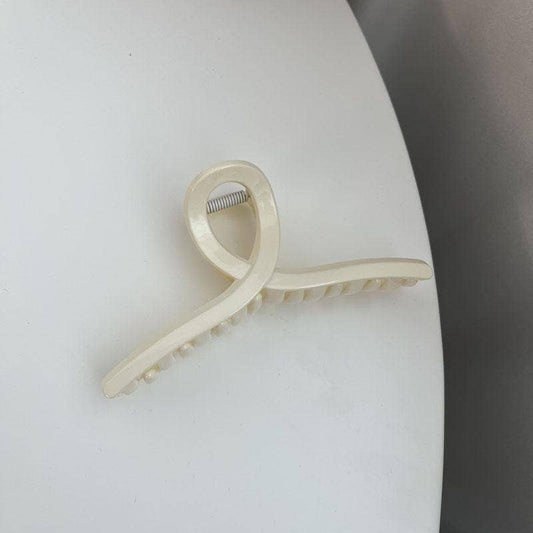 Ivory Elegant Hair Clip