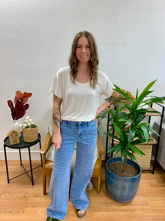 Risen Textured Wide Leg Jeans