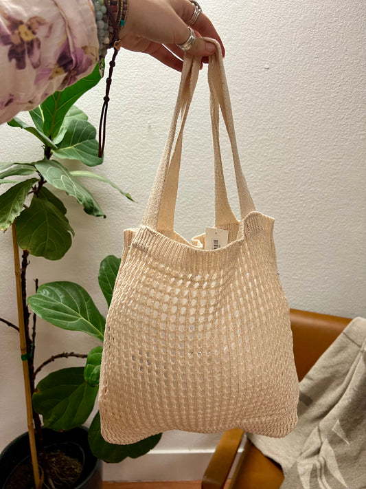 Ivory Grid Pattern Knitted Tote Bag