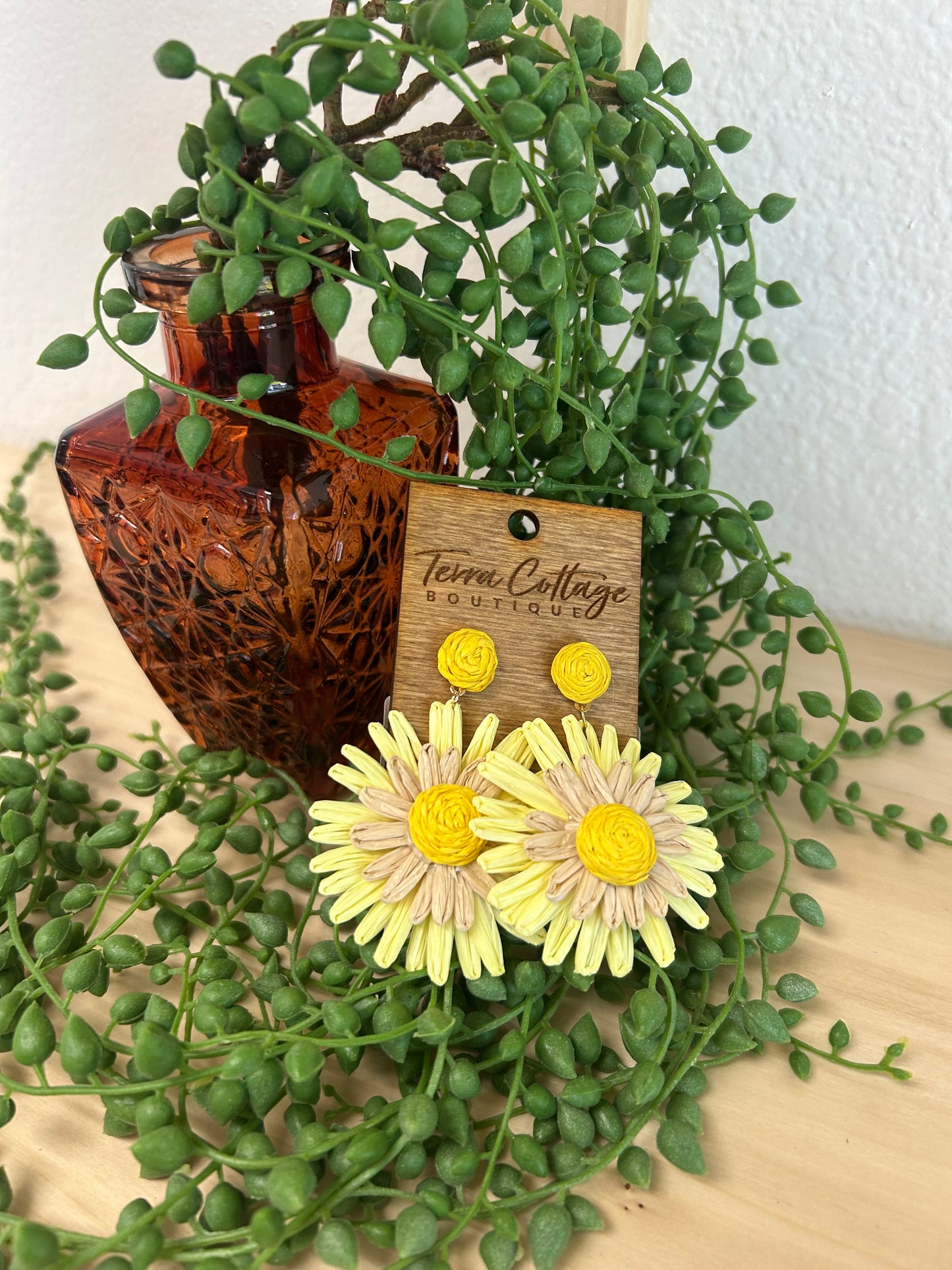 Layered Raffia Flower Dangle Earrings