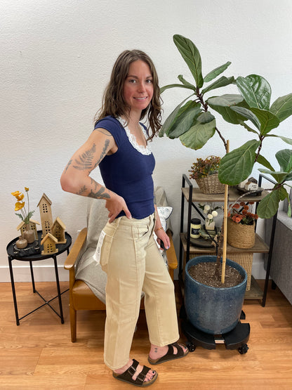 Risen Latte Cropped Jeans