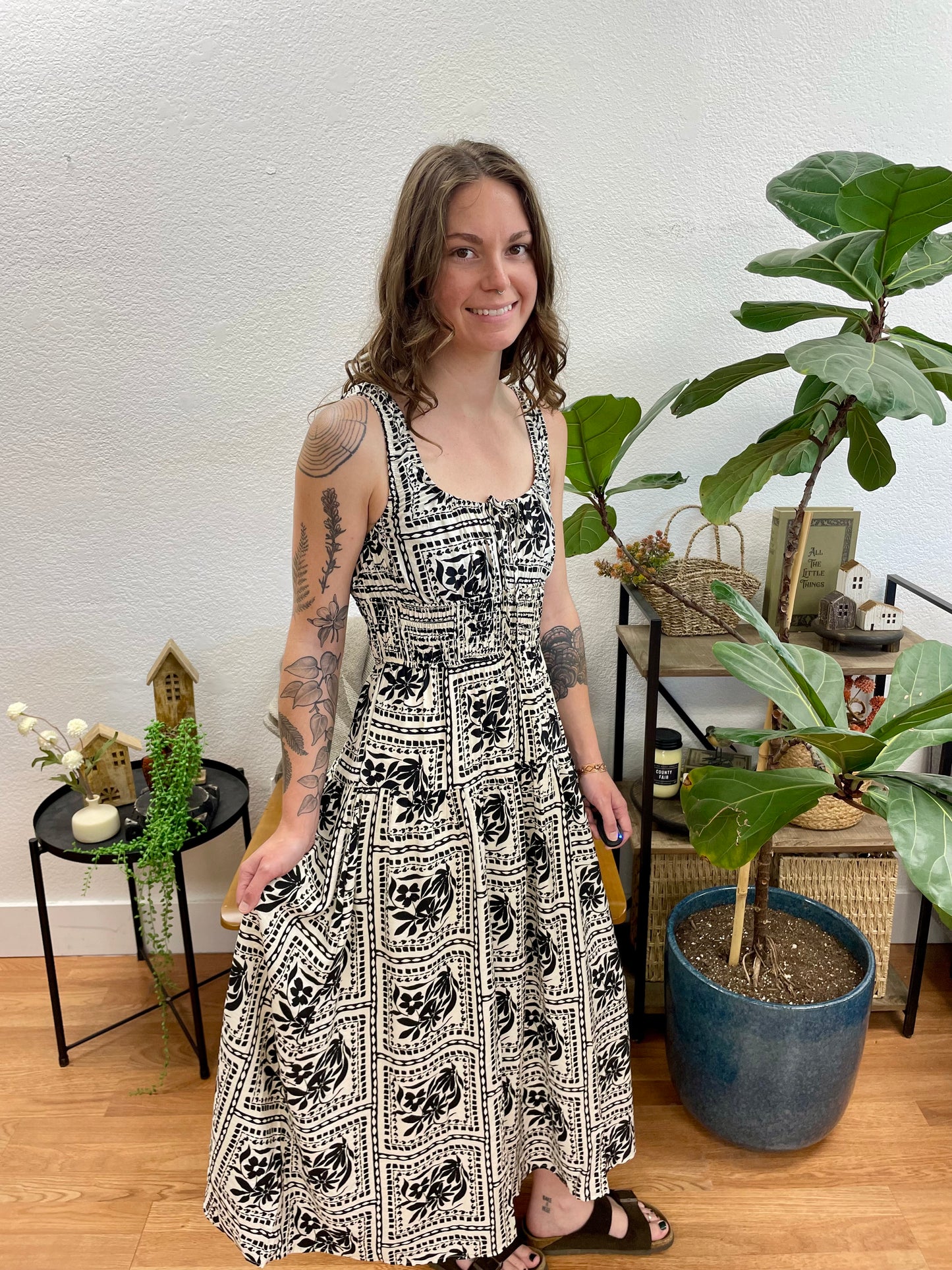 Black Tile Print Midi Dress