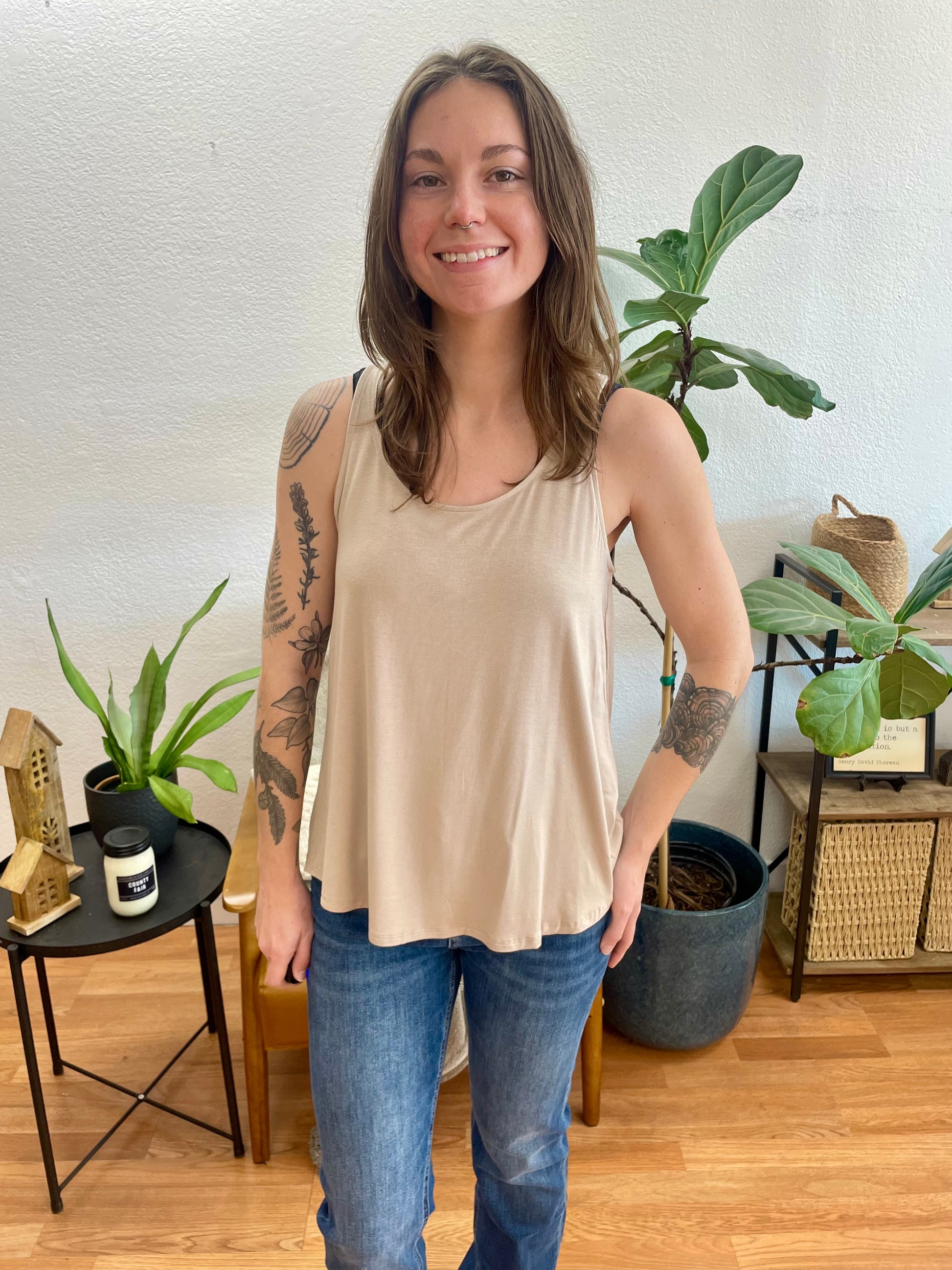 Mocha Flowy Hem Tank - Terra Cottage