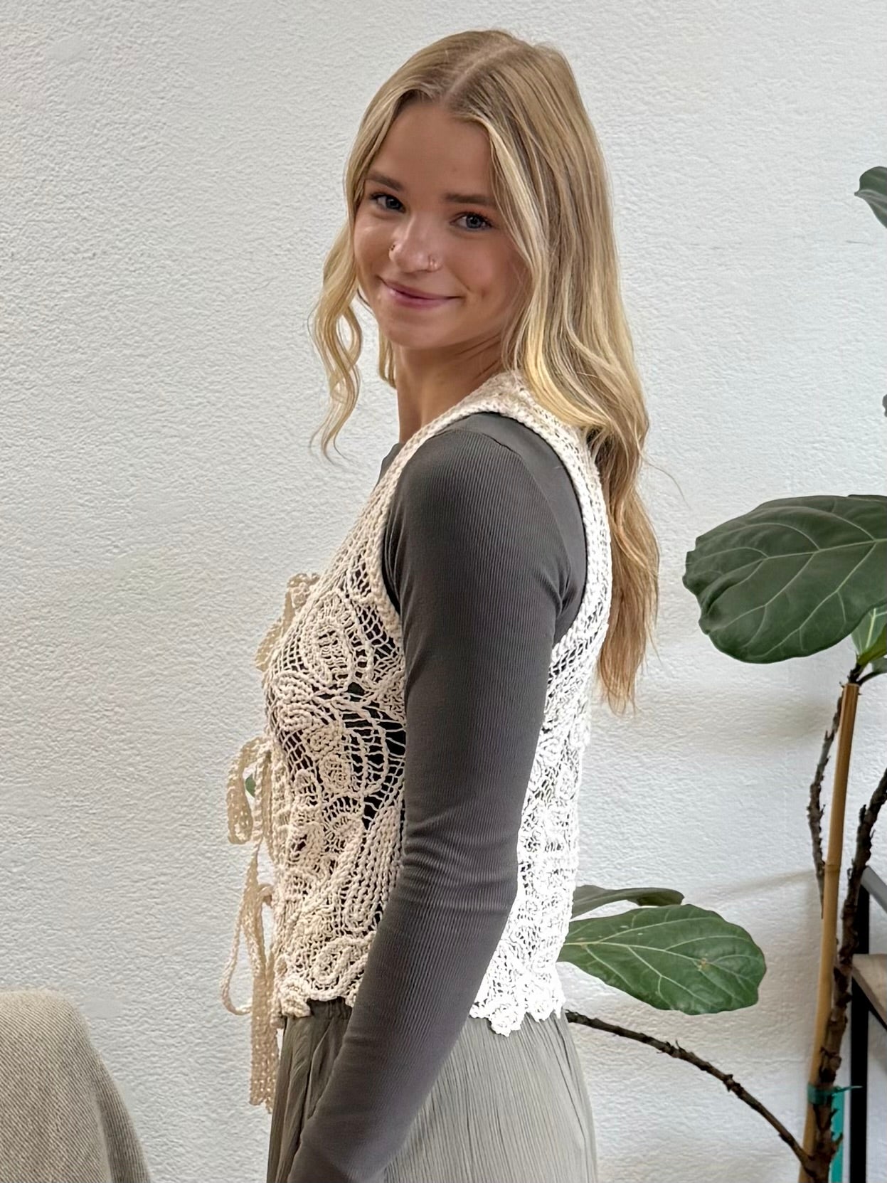 Beige Sleeveless Front Tie Embroidery Detailed Blouse