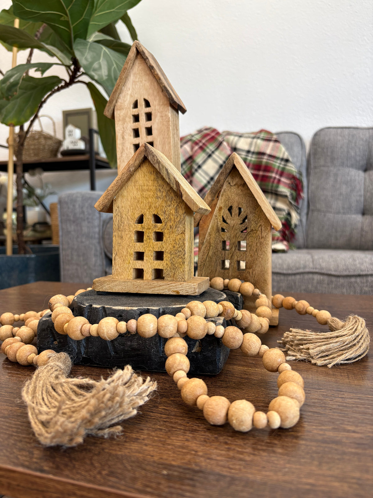 Bead & Jute Tassel Ends Garland Natural White Mango Wood