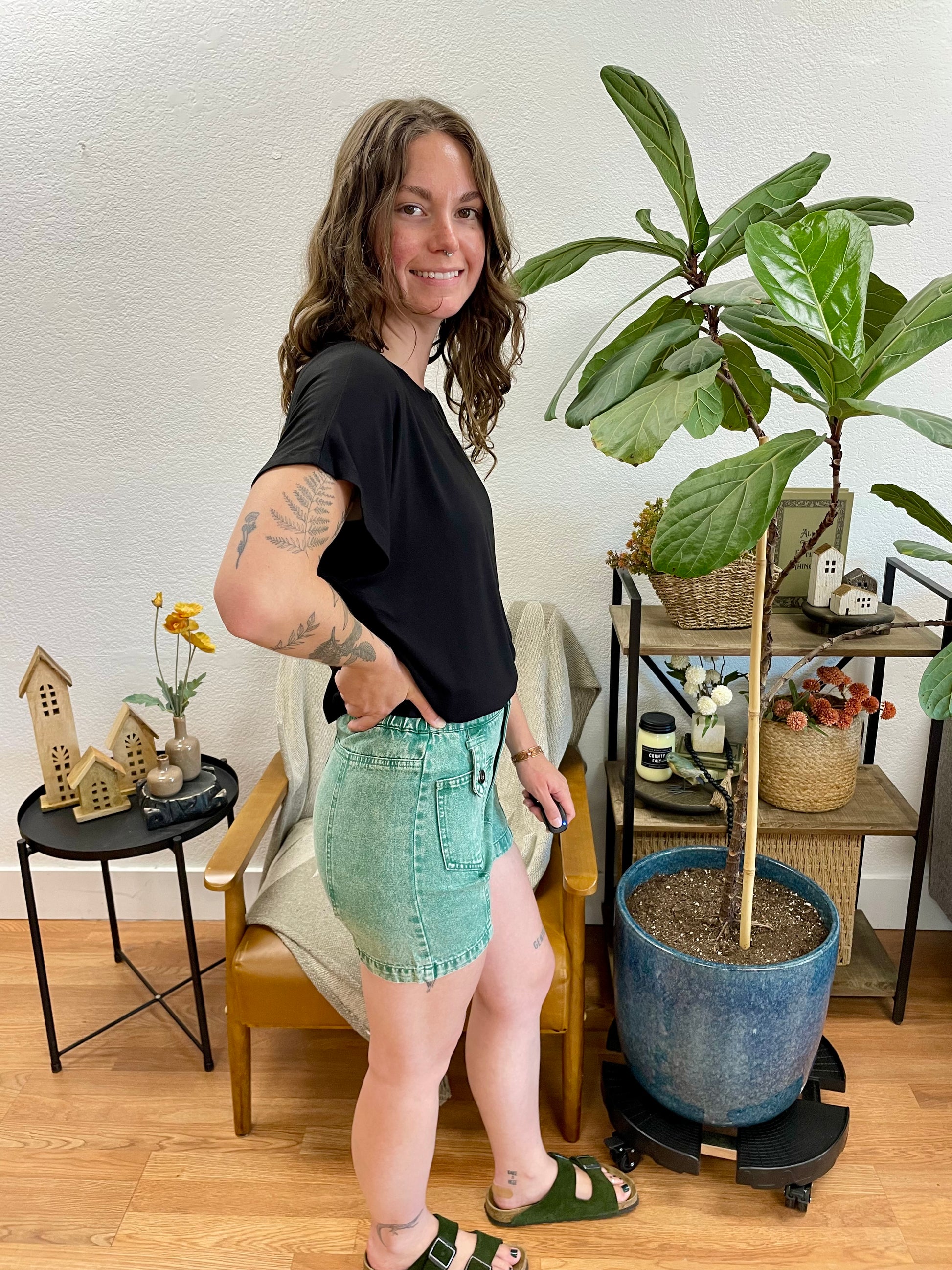 Green High Waist Y2K Cargo Shorts - Terra Cottage