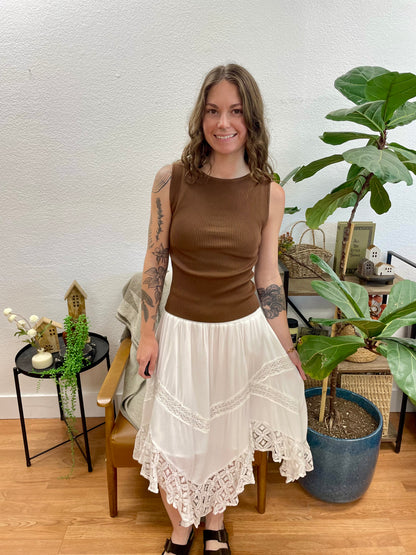 White Lace Hem Skirt