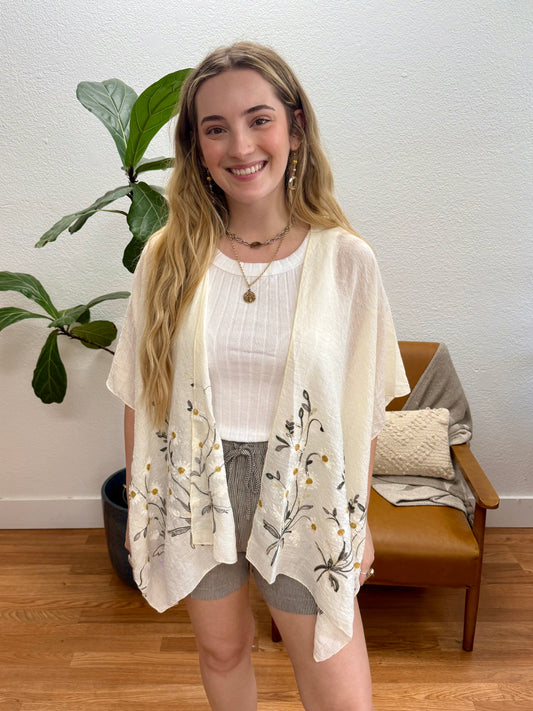 Ivory Daisy Woven Kimono